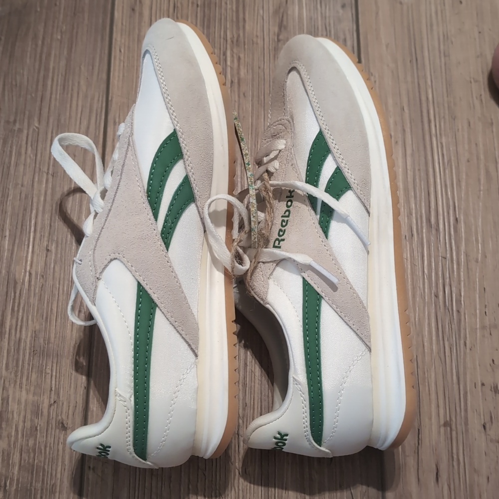 Reebok white and green low-profile sneakers - Picture 7 of 7